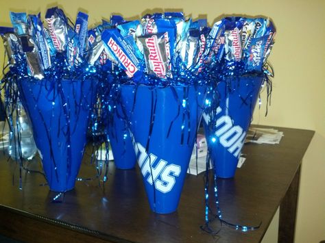 Cheerleading Candy Bouquet Cheer Treats, Cheerleading Party, Cheer Banquet, Cheerleader Gifts, Cheer Team Gifts, Cheer Spirit, Cheer Camp, Cheer Party, Football Cheer