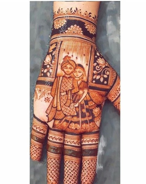 Full hand mehndi should cover most of the hands with beautiful designs. These can be filled with flower, lines, dots, motifs/ 150+ Best Bridal Mehndi Designs for Full Hands / latest mehnd design Best Bridal Mehndi Designs, Mehndi Elements, Mehndi Pics, Mehndi Designs For Full Hands, Best Bridal Mehndi, Designer Mehandi, Flower Lines, Bride Mehndi, Cool Henna Designs