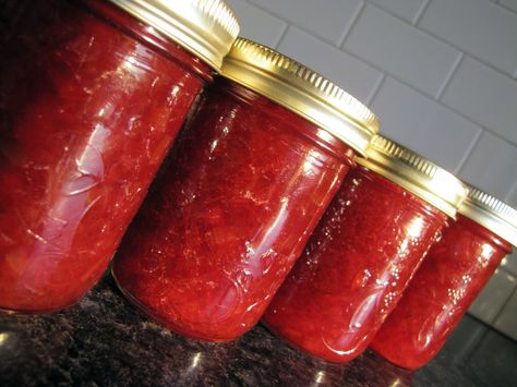 Rhubarb Jam With Jello, Jam With Jello, Rhubarb Freezer Jam, Refrigerator Jam, Rhubarb Jam Recipes, Mennonite Girls Can Cook, Rhubarb Strawberry, Strawberry Rhubarb Jam, Rhubarb Jam