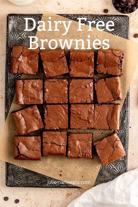 These dairy free brownies are rich and so delicious and are seriously the best brownies. They are also easy to make and completely dairy free! Winter Desserts Easy, Homemade Cake Mixes, Best Easy Dessert Recipes, The Best Brownies, Dairy Free Baking, Dairy Free Brownies, Winter Dessert Recipes, Brownies Recipe Homemade, Best Chocolate Desserts