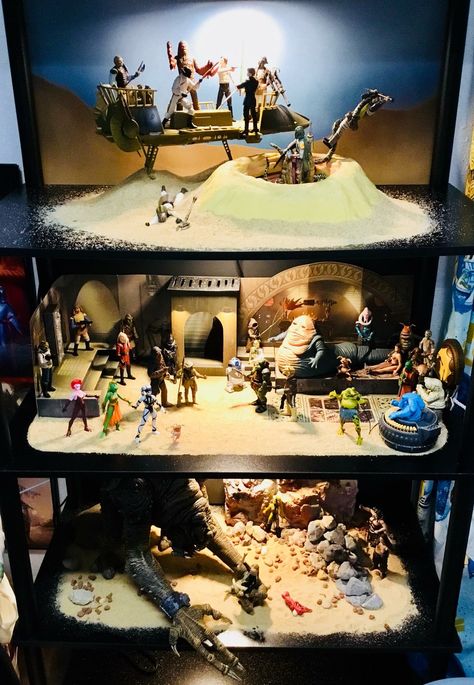 Action Figures Display, Star Wars Action Figures Display, Lego City Display, Miniatures Display, Kenner Star Wars Action Figures, Star Wars Room Decor, Starwars Vintage, Vintage Star Wars Figures, Jabba's Palace