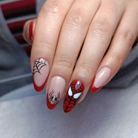 3rd Nail Art, Garfield Nails, Spiderman Nails, Finger Biting, Marvel Nails, Ideas Uñas, Creative Nail Art, Designs For Short Nails, City Nails