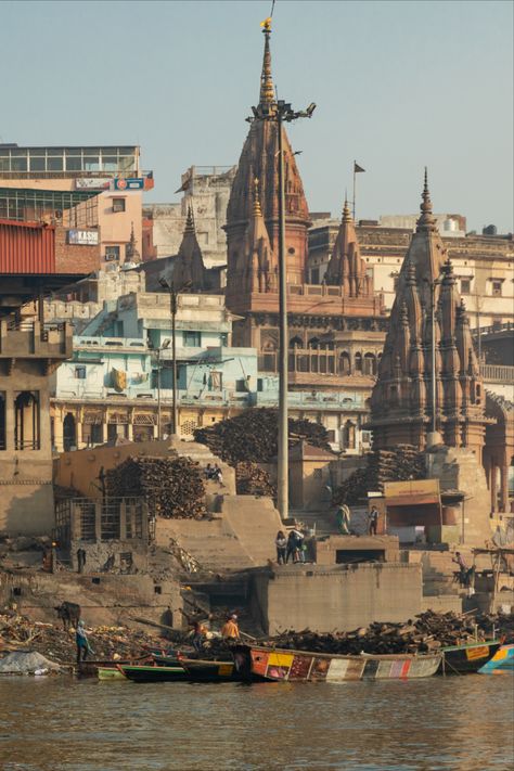 Varanasi Architecture, Kasi Vishwanath, Kashi Varanasi, Kashi Vishwanath Temple, Kashi Vishwanath, Ganges River, Sacred Water, Mahadev Quotes, Stone Temple