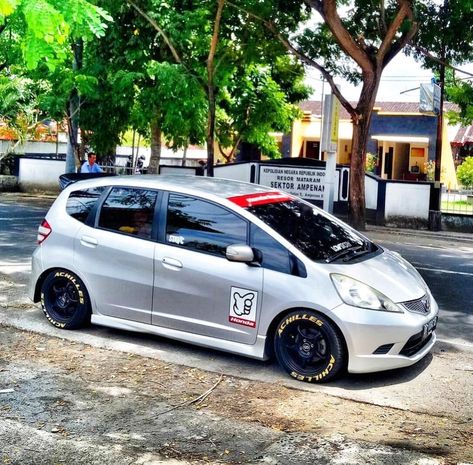 2009 Honda Fit, 2015 Honda Fit, Honda Vtec, Pretty Flacko, Honda Fit Jazz, Hatchbacks, Honda Civic Type R, Engine Bay, Honda Jazz