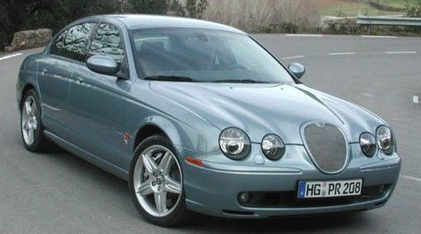 Jaguar Auto, Tata Group, Classical Cars, Jaguar Xj8, Transportation Vehicles, 70s Cars, Jaguar Daimler, Jaguar X, Hummer Cars