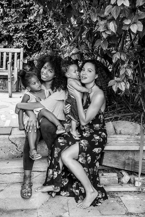 Actress Jurnee Smollett-Bell Shares 4 Easy (and Delicious) Recipes for Summer Smollett Family, Jurnee Smollett, Recipes For Summer, Family Table, New Cookbooks, Unique Recipes, Girls Rock, Cookbook Recipes, Food Recipe