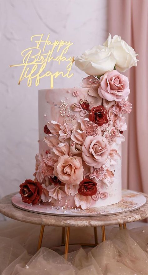 47 Cute Birthday Cakes For All Ages : Three tone birthday cake Birthday Cake For Women Simple, Cake With Flowers, Gold Birthday Cake, Luxury Cake, Beautiful Cake Designs, Elegant Birthday Cakes, Pink Birthday Cakes, Cake Studio, 18th Birthday Cake