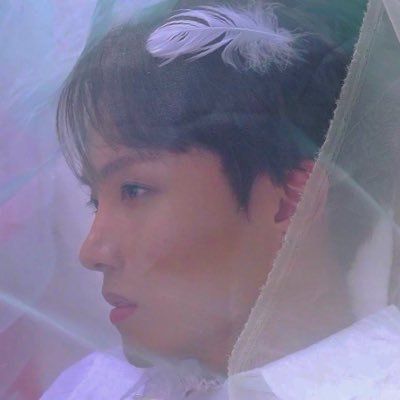 ☻ on Twitter: "HIS UNDERCUT?;!;!(!;… " Jhope Pink Aesthetic, Jhope White, J-hope Pink, J-hope Soft, Unfiltered Aesthetic, Bts Blog, Seductive Style, Rococo Fashion, Bts Twice