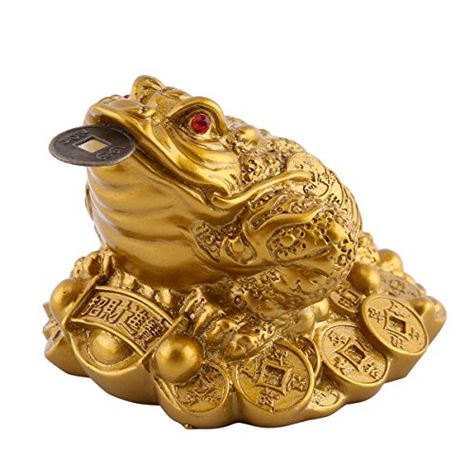 DWE Feng Shui Frog, Money Lucky Frog Coin Chinese Charm F... https://www.amazon.co.uk/dp/B077HXNPXX/ref=cm_sw_r_pi_dp_U_x_F7JuCb9C05M98 Feng Shui Money Frog, Golden Frog, Feng Shui Money, Lingot D'or, Frog Statues, Lucky Fortune, Office Ornaments, Lucky Money, Lucky Gifts