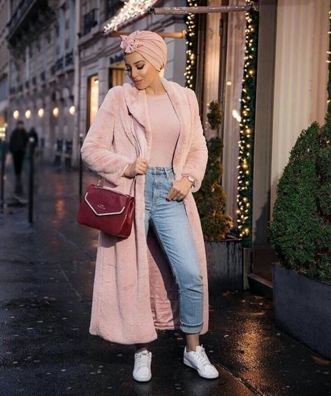 Turban Outfit Street Style, Cute Hijab Outfits, Turban Outfit, Hijab Turban Style, Outfit Street Style, Hijab Wedding Dresses, Hijabi Outfit, Muslim Style, Street Hijab Fashion