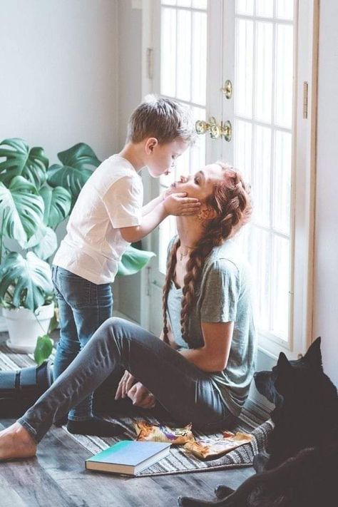 Good morning 🌞🌄 . . . You know that glorious, happy feeling… Teen Parents Aesthetic, Heartless Book, Mother Son Photos, Happy Feeling, Mother Son Photography, Small Town Romance, Mommy And Son, Mom Son, Future Mom