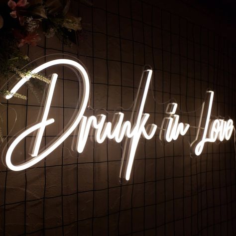 Love Neon Sign, Drunk In Love, Wedding Neon Sign, Wedding Order, Neon Wedding, Neon Light Signs, Led Neon Lighting, Custom Neon Signs, Led Neon Signs