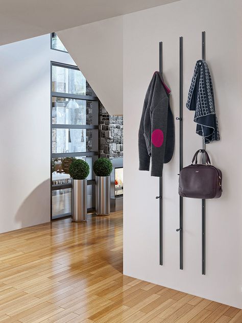 Wall clothes drying rack