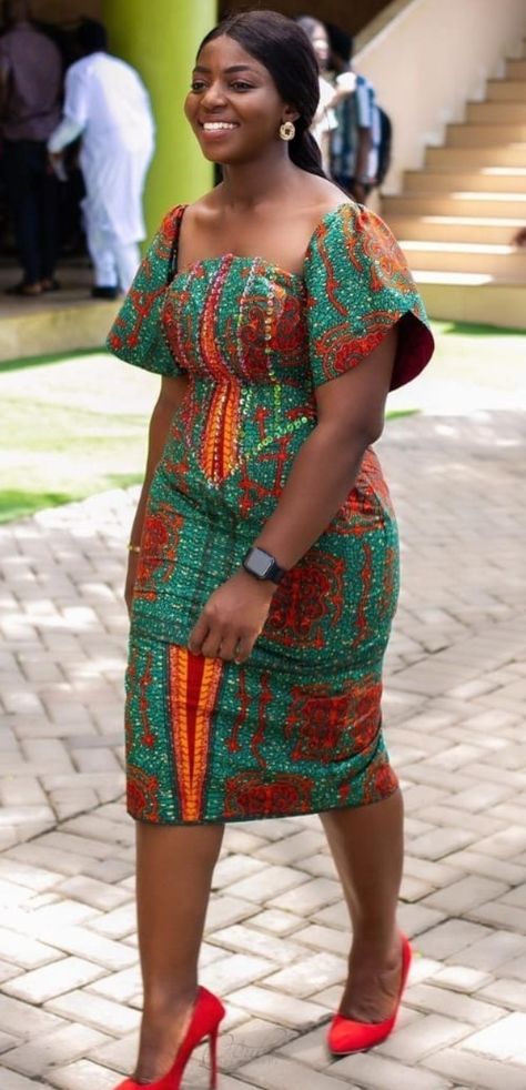 Simple Dress Styles, African Print Shirt, Traditional African Clothing, African Fabric Dress, African Print Dress Ankara, Short African Dresses, Best African Dresses, African Fashion Skirts, African Wear Dresses