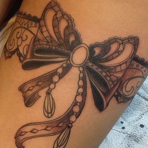 Garter Belt Tattoo, Pink Bow Tattoos, Lace Garter Tattoos, Thigh Garter Tattoo, Lace Bow Tattoos, Tattoo Lace, Garter Tattoo, Tattoo Trend, Ribbon Tattoos