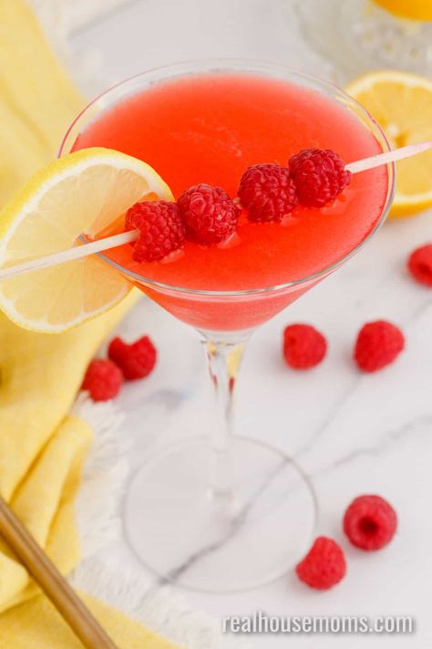 Cheesecake Factory Raspberry Lemon Drop Martini, Lemon Raspberry Martini, Raspberry Lemon Drop Martini Recipe, Raspberry Lemon Drop Martini, Lemondrop Martini, Raspberry Lemon Drop, Lemon Martini, Football Foods, Lemonade Slushies