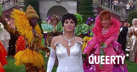 Heels on wheels: 20 surprising facts about iconic drag comedy 'To Wong Foo' - Queerty Chi Chi Rodriguez, To Wong Foo, John Leguizamo, Julie Newmar, Beautiful Photoshoot Ideas, Famous Outfits, Patrick Swayze, Thanks For Everything, Best Supporting Actor