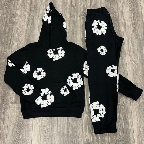 Sopula Denim Tears-Wreath Graphic Black Pullover Hoodie Tracksuit & Sweatpants Loose Cotton Pants, Hip Hop Sweatpants, Goth Tops, Y2k Hip Hop, Denim Tears, Hoodie Y2k, Streetwear Fits, Streetwear Hoodie, Loose Hoodie