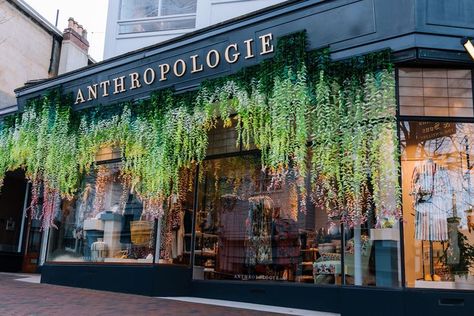 Plant Window Display, Anthropology Store, Anthropologie Window Display, Anthropologie Display, Anthropologie Store, Victorian Buildings, Interactive Display, Store Layout, Retail Windows