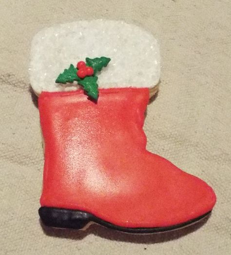 My Santa Boot cookie Santa Boot Cookie Decorated, Bear Baking, Frosted Cookies, Christmas Cutouts, Christmas Boots, Santa Boots, Cookies Christmas, Cookie Frosting, Christmas Cookies Decorated