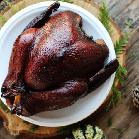 Stuffed Smoked Turkey, Brined Smoked Turkey, Smoked Turkey Brine, Smoked Turkey Recipes, Turkey Brine, Brine Recipe, Turkey Recipe, Smoked Food Recipes, Cooking Turkey