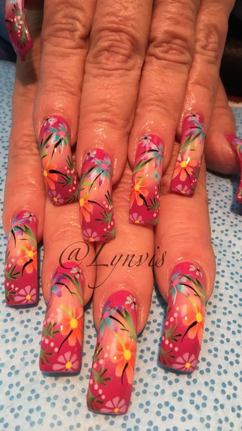 Luau Nails Designs, 90s Airbrush Nails, Airbrush Nails Designs, Slay Nails, Nails Airbrush, Nail Cam, Flare Nails, Neon Nail Art, Nyc Nails