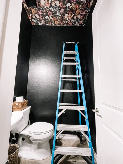 DIY Wallpapered Ceiling in the Powder Room - This is our Bliss Wallpapered Ceilings, Powder Room Ceiling, Ceiling Wallpaper Ideas, Wallpapered Ceiling, Wallpaper On Ceiling, Hanging Wallpaper, Wallpaper Powder Room, Flip Ideas, Powder Room Wallpaper