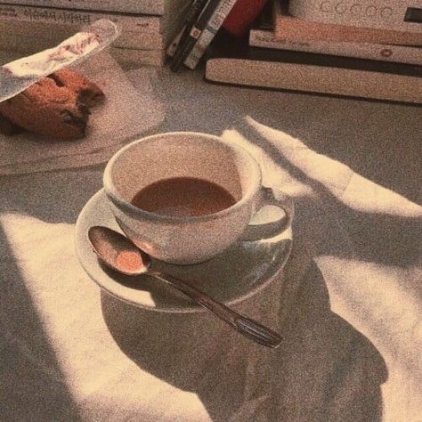 #coffee #drinks #food #aesthetic #beige #themes #kpop #break #drink #morning  https://weheartit.com/entry/326655447 Beige Icons:), Light Academia Aesthetic, Seni Vintage, Cream Aesthetic, Coffee Aesthetic, Vintage Icons, Aesthetic Coffee, Dark Academia Aesthetic, Beige Aesthetic