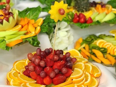 Strawberries, grapes, pineapple and oranges Strawberry Platter, Orange And Strawberry, Fruit Display, Fruit Carving, Fruit Platter, Reading Room, Fruit Salad, Strawberries, Waffles