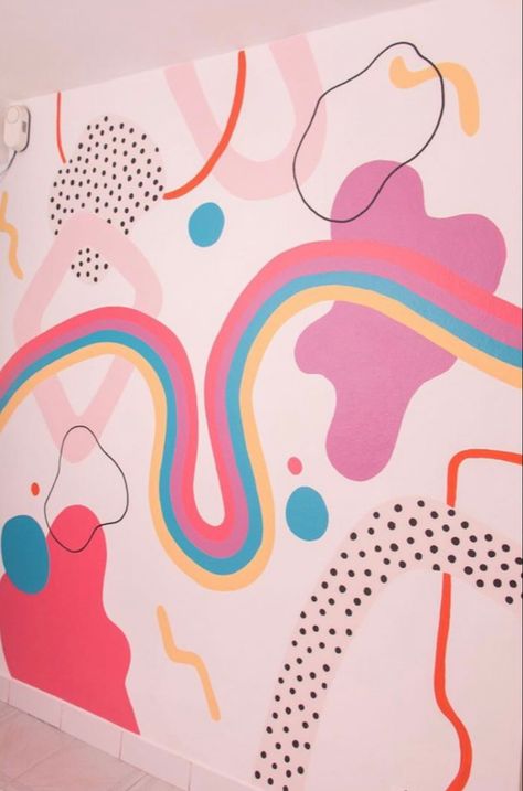 Funky Wall Murals Painted, Fun Wall Painting Ideas Creative, Abstract Wall Paint, Funky Wall Paint, Painted Bedroom Doors, Maximalist Painting, Wall Painting Ideas Creative, Funky Bathroom, Kindergarten Interior