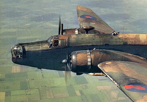 Vickers Wellington mk 1a.  c1944. | by Etiennedup Vickers Wellington, Wwii Airplane, Wwii Plane, British Aircraft, Ww2 Planes, Vintage Aviation, Wwii Aircraft, Ww2 Aircraft, Vintage Aircraft