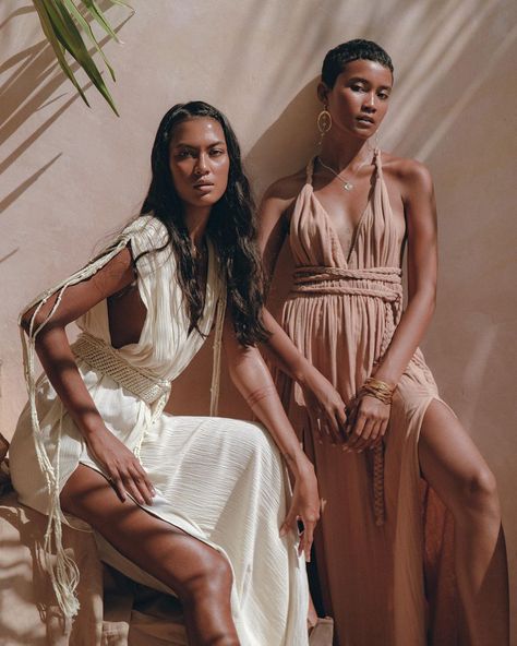 AYA Sacred Wear on Instagram: “Handwoven Timelessness ... #ayasacredwear #madewithlove #botanicaldyes #handwoven #artisan #slowfashion #bohemian #bohochic…” Priestess Dress, Boho Bridesmaid Dress, Soul Vibes, Dusty Pink Bridesmaid Dresses, Boho Prom Dress, Greek Goddess Dress, 2023 Lookbook, Braided Dress, Grecian Dress