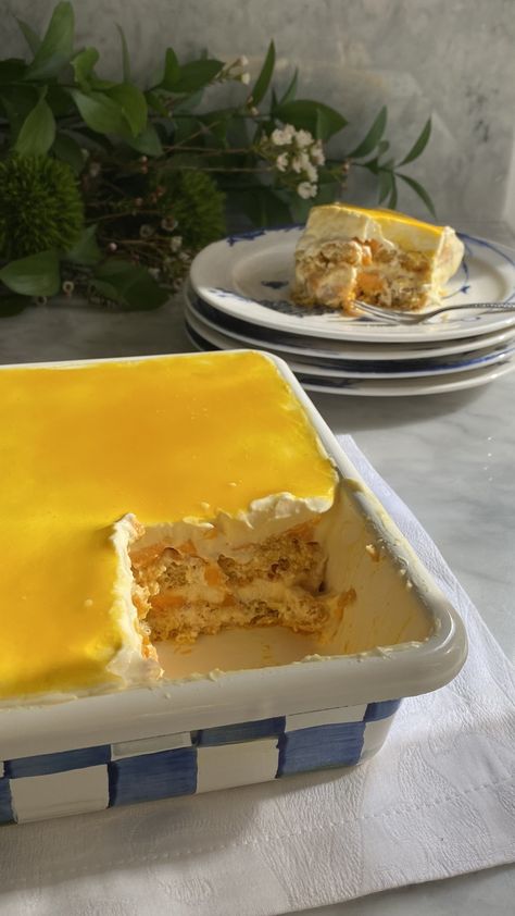 Mango Tiramisu, Eat At Home, Summer Refreshments, Food Inspo, Mango, At Home, Fruit, Quick Saves, Tiramisu