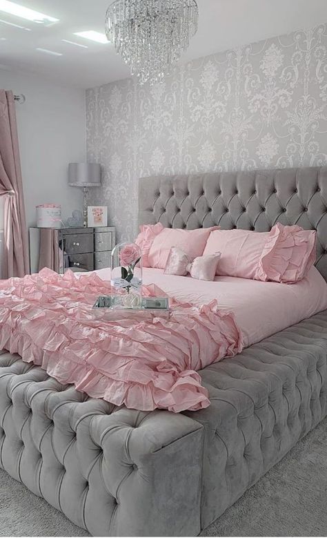 61+ New Season and Trend Bedroom Design and Ideas - Page 16 of 61 - Cool Women Blog White Girly Bedroom, Ambassador Bed, Gray Bedrooms, Beautiful Bed Designs, Velvet Bed Frame, Future Bedroom, Apartment Stuff, Luxury Room, Classy Bedroom