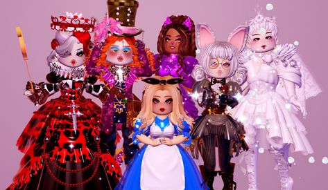 Alice In Wonderland Royale High Outfit, Wonderland Royale High Outfit, Royale High Storybook Characters, Royale High Lana Del Rey, Royale High Country Roads Outfit, Fairy Tale Royale High Outfits, Heroes Vs Villains Royale High Outfit, Roblox Royale High Anime Cosplay, Royale High Freestyle