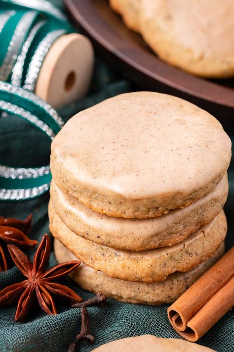 Vanilla Chai Shortbread Cookies are laced with vanilla chai tea, cozied up with pantry staple spices, and then dipped in a sweet 4-ingredient vanilla icing! A simple cookie that's incredibly hard to resist! Vanilla Chai Buttercream, Recipes That Use Vanilla Bean Paste, No Vanilla Extract Cookies, Tea Baked Goods, Asian Inspired Cookies, Cardomom Recipes Cookies, Chai Baking, Chinese Cookies Recipe, Evening Tea Snacks