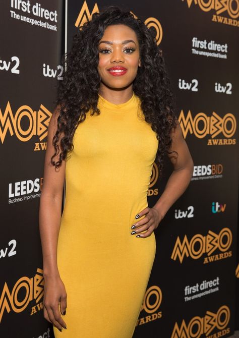 LADY LESHURR is one of Britain’s hot rappers. But away from music, she has appeared on Dancing on Ice, and on The Celebrity Circle. Who is Lady Leshurr? Lady Leshurr is a 34-year-old rapper from Birmingham. Her real name is Melesha Katrina O’Garro and she was born December 15, 1987. In 2016, she won the […] Lady Leshurr, Mobo Awards, Dancing On Ice, Ice Dance, Leeds, Rappers, Birmingham, Right Now, Need To Know