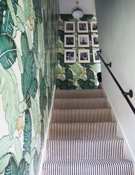 Stairwell With Wallpaper, Wallpaper For Stairwell, Patterned Carpet On Stairs And Landing, Wallpaper Stairwell Wall, Stairwell Wallpaper Ideas, Carpet Ideas For Stairs, Decorate Stairwell, Wallpaper In Stairwell, Wallpapered Stairwell