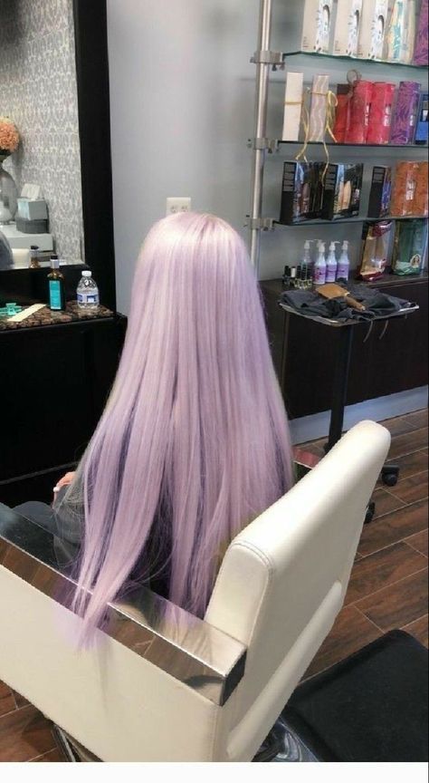 Light Lilac Hair, Blonde And Lilac Hair, Purple Hair Lilac, Light Lavender Hair, Lavender Hair Pastel, Lilac Purple Hair, Pastel Lilac Hair, Pastel Lavender Hair, Lavender Hair Color Ideas