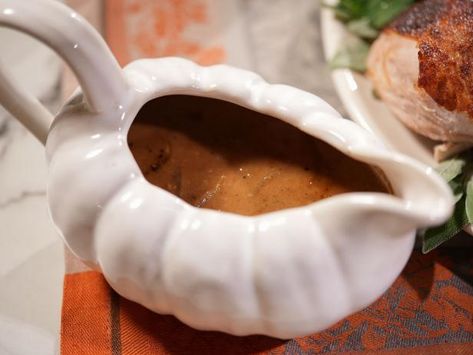 Gravy For Turkey, Gravy Turkey, Alex Guarnaschelli, Thanksgiving Gravy, The Kitchen Food Network, Homemade Condiments, Gravy Sauce, Turkey Gravy, Turkey Recipe