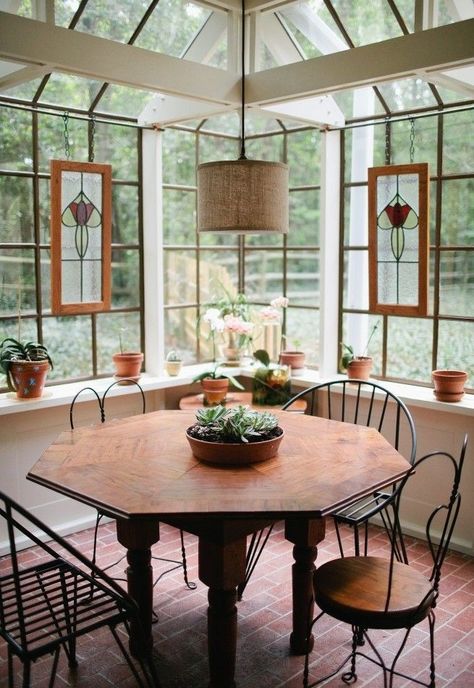 Kitchen Atrium, Octagon Kitchen, Country Conservatory, Solarium Kitchen, Small Conservatory, Octagonal Table, Dining Tables And Chairs, Sun Rooms, Hang Pictures