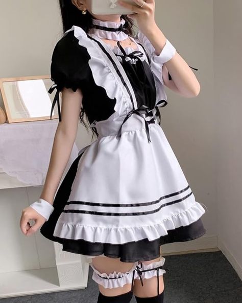 15 Cute and Hot Halloween Costumes for Women 1950s Maid Uniform, Maid Uniform Modern, Cute Maid Outfit, Maid Dress Uniform, Maid Outfit Cosplay, Maid Girl, Uniform Clothes, Leg Ring, Dress Apron