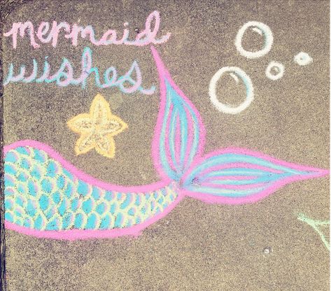 Mermaid Sidewalk Chalk Follow Me for More Sidewalk Chalk Inspiration! Walk Challenge, Easy Chalk Drawings, Street Chalk Art, Fun Chalk Art, Sidewalk Paint, Chalk Design, Chalk Wall, Sidewalk Chalk Art, Sidewalk Art