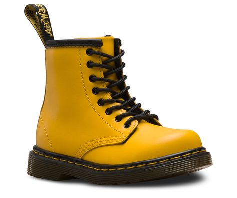 Yellow Dr Martens, Red Doc Martens, Galaxy Converse, Doc Martens Style, Galaxy Vans, Doc Martens Outfit, Doc Martens Boots, Army Boots, Side Zip Boots