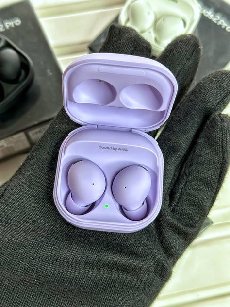 *FOR THE FIRST TIME EVER SAMSUNG GALAXY BUDS 2 PRO* 🔥 The Latest Buds By Samsung ❤️ The Samsung Galaxy Buds2 Pro are the seventh generation of Galaxy Buds true wireless earphones, and take on a completely new design with their bean-shaped shells. *Sound By AKG* 😍 *Premium Quality Buds* *Best Sound & Bass* *Amazing Battery Backup* *Comfortable & Stable* *Clear Call Quality* *Same Original Packaging* *Ergonomically Designed* *Premium touch sensors for controls* Box Includes : Extra Earbud... Galaxy Buds 2 Pro, Galaxy Buds2 Pro, Seventh Generation, Samsung Galaxy Buds, Battery Backup, Music Players, Wireless Earphones, Phone Covers, Watch Brands