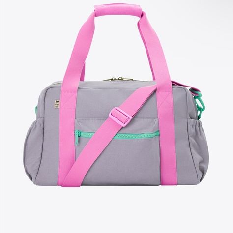 Beis kids duffel lavender Kids Sleepover, Sleepover Bag, Family Vacay, Travel Duffle Bag, Luggage Strap, Travel Duffle, Duffle Bag Travel, Duffle Bags, Bag Travel