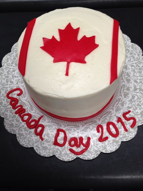 Canada Day - maple cake with buttercream frosting Canada Cake, Canada Party, Farewell Cake, Canada Day Party, Maple Cake, Cake With Buttercream Frosting, Cake With Buttercream, Colorful Borders Design, Colorful Borders