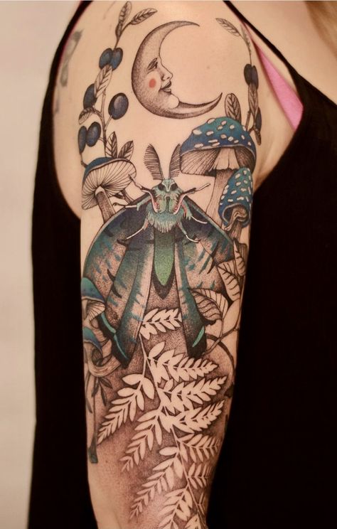 Mushroom Tattoos Color, Mushroom Moth Tattoo, Moth And Mushroom Tattoo, Mushroom Girl Tattoo, Moth And Moon Tattoo, Dzo Lama, Best Feminine Tattoos, Cicada Tattoo, Botanical Tattoo Design