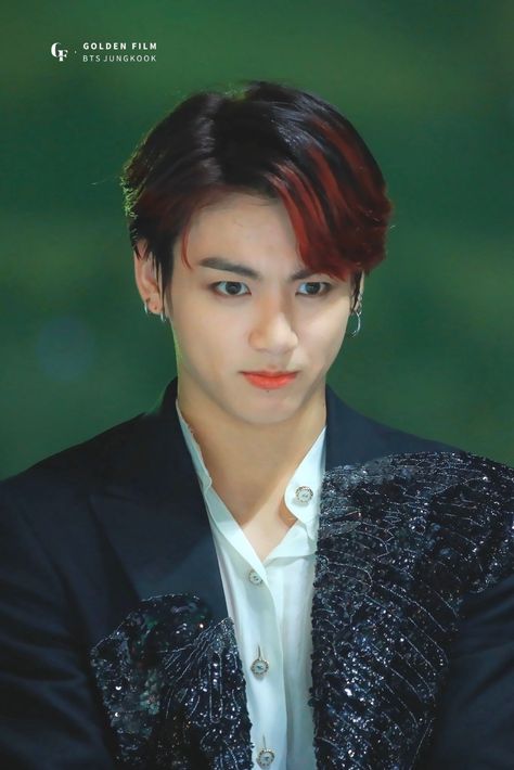 Results for quiz which jungkook picture are you? Jungkook Serious Face, Mma 2019, Serious Face, Melon Music, Jungkook Oppa, 1 September, Bts Lockscreen, Bts Members, Jung Kook