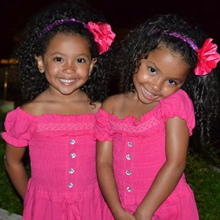 Mirabelle And Anais Lee, Double Hairstyles, Anais And Mirabelle Lee, Anais And Mirabelle, Mirabelle Lee, Jazmine Dubois, Aladdin Wallpaper, Subaru Levorg, Biracial Babies